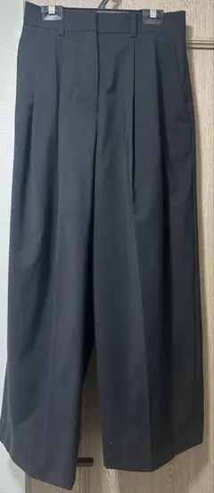 COS 黒　ウールパンツ　WIDE-LEG TAILORED TROUSERS