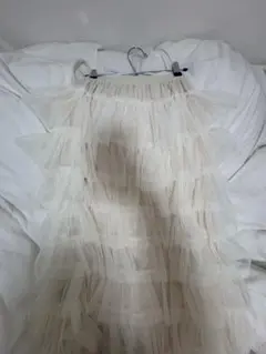 アイボリーチュールフレアロングスカート