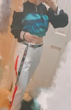 Item thumbnail for item feadea6b-d69a-4b40-9ac8-39f10ff5a2d3