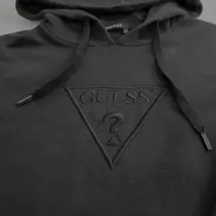 GUESS ブラック パーカー Mのサムネイル