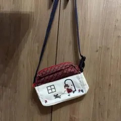 ファミリア　ショルダーバッグ