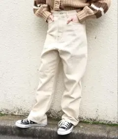 ストレートデニム