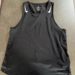 Nike Aeroswift レディースブラック タンクトップ M