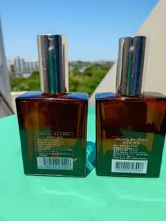 AUX PARADIS Osmanthus 30ml 1本と空きボトルのサムネイル