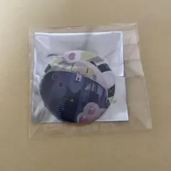 ニャンヤオチュー 成人男性三人組 缶バッジ - メルカリ