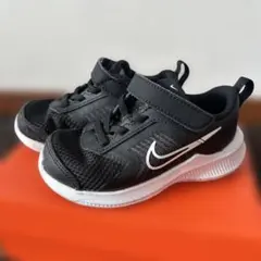 Nike ブラック スニーカー ベルクロ