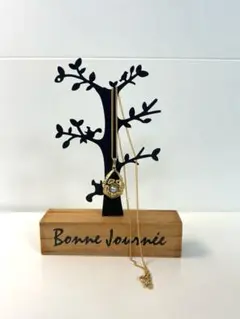 ヴィンテージ風 ゴールドネックレス【しずく型ペンダント/パール調モチーフ】