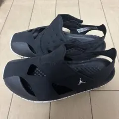 NIKE JORDAN サンダル ブラック 18cmのサムネイル