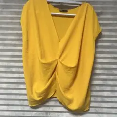 ZARA ドレープデザイン 半袖トップス Lサイズ 黄色