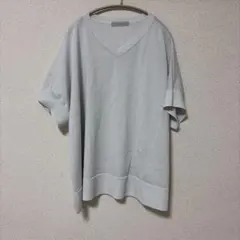 UNFILO Vネック 半袖ニット ライトグレーラメ入のサムネイル