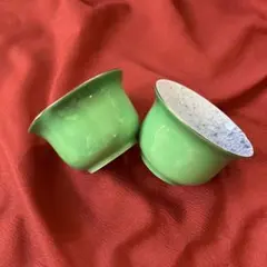 【新品】緑色の陶器製湯呑み　2個
