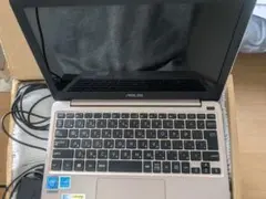 ASUS ノートパソコン ゴールド
