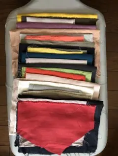 111805｜リネンはぎれ　リトアニアリネン・フレンチリネン　等