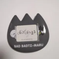 サンリオ バットバツ丸 おなまえバッジ　バッドばつ丸　バッチ　名札のサムネイル