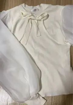 INGNI アイボリー リボン付きニット