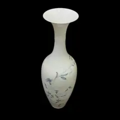 景徳鎮製 陶器の花瓶 白に青い花柄