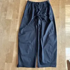 gu バレルレッグプルオンパンツ l