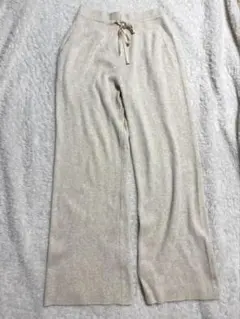 ユニクロ　ウォッシャブルニットリブパンツL ナチュラル