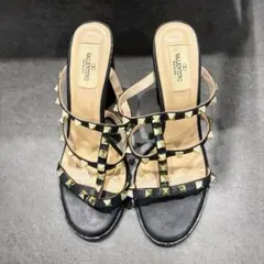 ＊値下げ＊VALENTINO＊ロックスタッズ ＊サンダル ＊のサムネイル