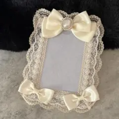 B7 硬質ケース トレカケース レースデコ アイボリー ベージュ