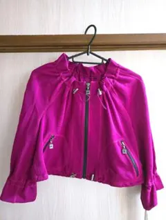 伊太利屋 トップス　アウター ストレッチ 　ジャンパー