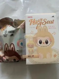 正規品　POPMART ラブブ　Have a seat ぬいぐるみ SISI