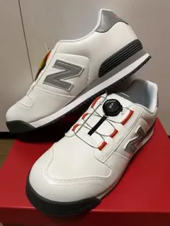 安全靴　ニューバランス　boa スニーカー