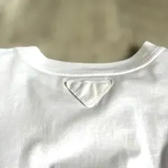 PRADAプラダメンズTシャツのサムネイル
