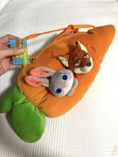 Disney】ズートピア/パイピングスウェットミニBAG - メルカリ