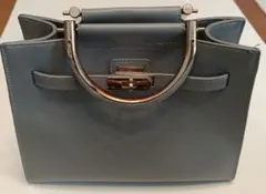 グレー レザーハンドバッグ 金具付き