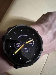 SUUNTO 9 本体 アウトドア時計 充電ケーブル付き箱付き - メルカリ