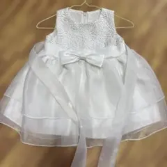 ホワイトベビードレス 花柄刺繍　80〜90 お呼ばれ　結婚式