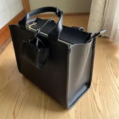 ダナギャラントートバッグのサムネイル