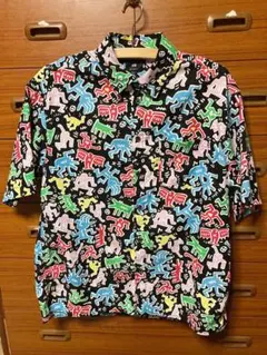 H&M キースヘリング　総柄　マルチカラー　半袖シャツ　Sサイズ　ブラックのサムネイル