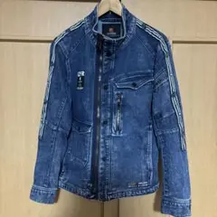 Item thumbnail for item a4aaa2ed-ed33-4b0e-b6de-e3af78ce2059