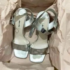 【降價】miumiu 涼鞋 女款 7cm 鞋跟 22.5cm