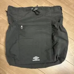 【美品】UMBRO アンブロ 2WAY バックパック リュック ブラックのサムネイル