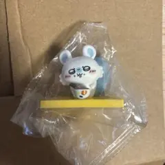 【新品未使用】ちいかわ 松屋 フィギュア モモンガ※ピック付き