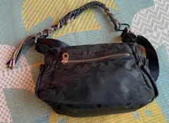 Item thumbnail for item ad7e6c4a-f836-4f47-89c0-939422dfefbe