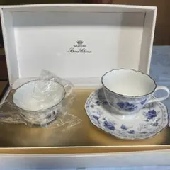 NARUMI ナルミ ボーンチャイナ カップ＆ソーサー ペア