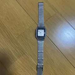 ALBA ソーラークォーツ メンズ腕時計 スクエア シルバーのサムネイル