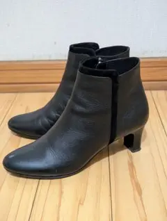 レザー ブラック ショートブーツ ヒール7cm