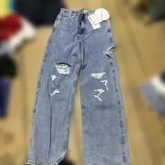 デニムパンツのサムネイル