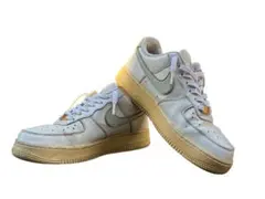 NIKE AIR FORCE 1 07 ESS 即日発送
