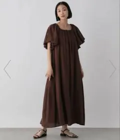 ローリーズファーム　袖ボリュームワンピース