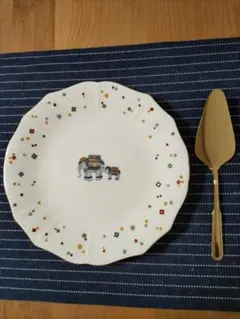 Narumi ナルミ 幸せを呼ぶ象 ティーポット オーバルプレート ケーキ皿 2025年最新】ナルミ 象の人気アイテム - メルカリ