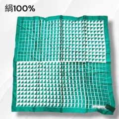 シルク100% グリーン 幾何学柄 スカーフ 大判 レディース 昭和 レトロ