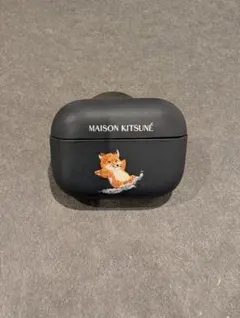 Maison Kitsune AirPods Pro（第2世代） ケースのサムネイル