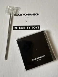 Integrity Toys TEDDY VONRANSON スタンド