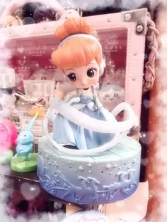 Q posket ディズニー シンデレラ フィギュア